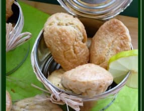 Madeleines au thon et citron vert
