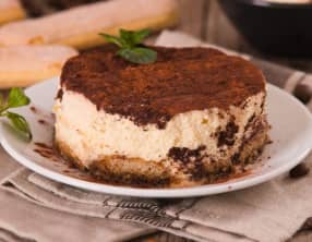 Cake glacé à la noix de coco et chocolat sans cuisson