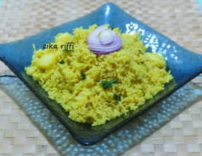 Riz à l'égyptienne aux pommes de terre et aux oignons