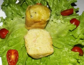 Cake au saumon fumé et au roquefort