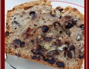 Cake moelleux crème de marrons, pépites de chocolat et noix de pécan