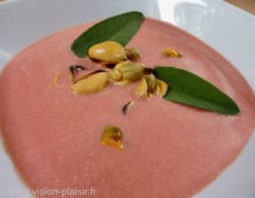 Gaspacho de tomate s aux moules