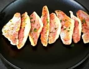 Filets de rougets frits à la poêle