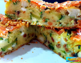 Gâteau aux courgettes, chèvre et pignons de pin