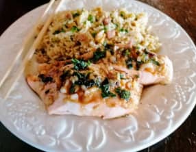 Filets de saumon à la citronnelle et au gingembre