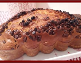 Cake à la crème fraîche et pépites de chocolat