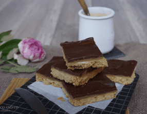 Shortbreads Millionaires au caramel de noix de cajou