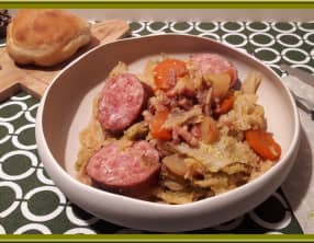 Potée de chou vert et saucisse de Morteau