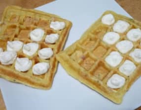 Les gaufres salées et leur chantilly parmesan
