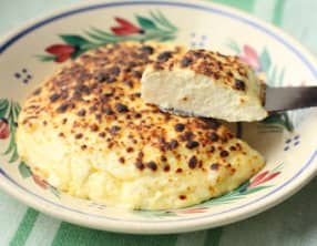 Fromage frais finlandais à l'oeuf
