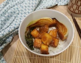 Tofu caramélisé croustillant et pak choy