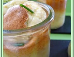 Quiche soufflée en verrine au roquefort