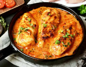 Filets de poulet à la crème de tomate