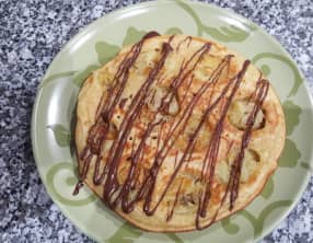 Pancake géant aux bananes rôties