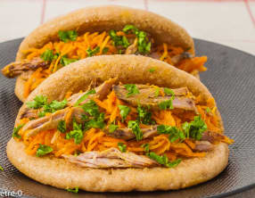 Pan bao farci à l’effilochée de viande