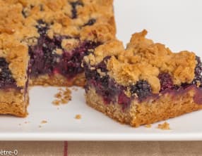 Carrés sablés aux mûres