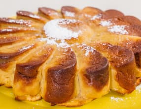 Gâteau invisible aux pommes et au miel