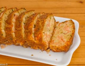 Cake salé à la truite fumée