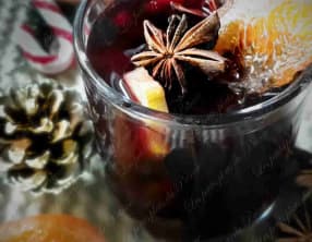 Sirop de vin chaud aux épices de noël