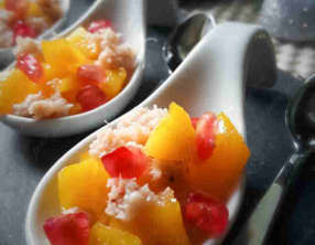 Cuillères apéritives exotiques à la mangue et chair de crabe