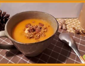 Velouté de carottes, gingembre et lait de coco