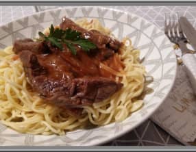 Sauté de boeuf à la sauce piment ail et gingembre