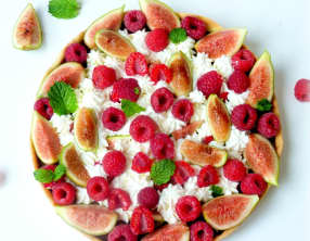 Tarte aux figues, framboises et fleur d'oranger