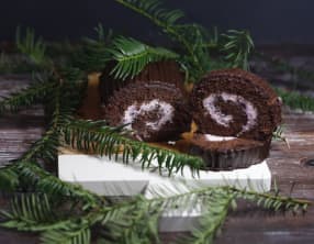 Bûche chocolat cassis