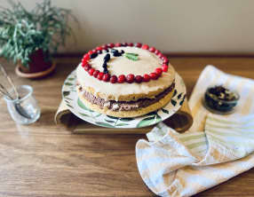 Génoise sans gluten au chaï latte et praliné