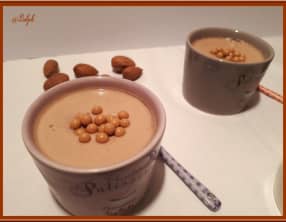 Crèmes chocolatées au lait d’amandes