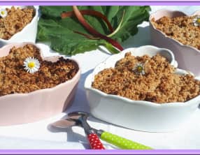 Crumble mangue rhubarbe