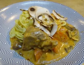 Sauté de veau aux champignons à l'Armagnac et à l'orange