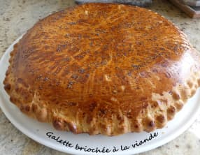 Galette briochée à la viande