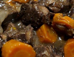 Bœuf bourguignon de grand mère à l'ancienne