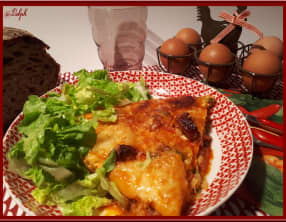 Omelette aux pommes de terre, chorizo, poivrons au four