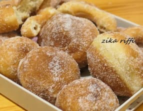 Beignets de carnaval au sucre