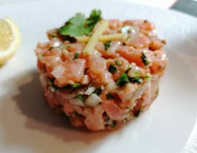 Tartare de saumon à l’huile d’argan
