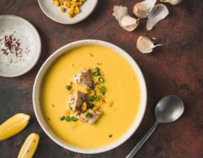 Soupe crémeuse au maïs et poulet grillé