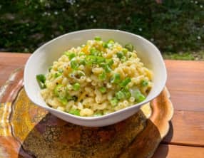 Risotto de coquillettes aux petits pois et citron confit