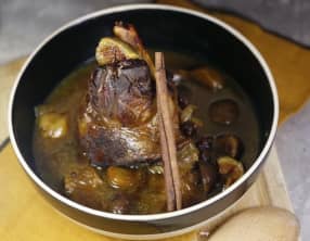 Souris d'agneau confites aux épices et aux figues