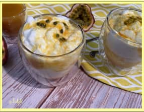 Fontainebleau allégé au coulis de fruits de la passion