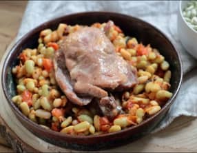 Cuisses de canard aux flageolets