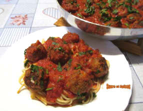 Boulettes en sauce tomates