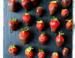 Fraises en robe de chocolat