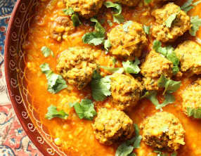 Boulettes d'agneau aux pois cassés à l'afghane