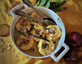 Pêches grillées au brandy et laurier