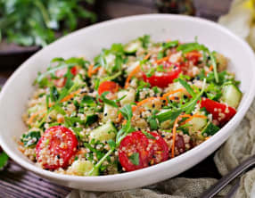 Salade de quinoa à l’avocat et aux radis