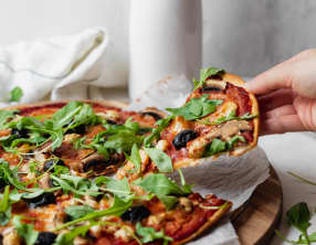 Pizza veggie épicée