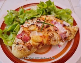 Baguette rôtie poivron, jambon, chèvre et mozzarella