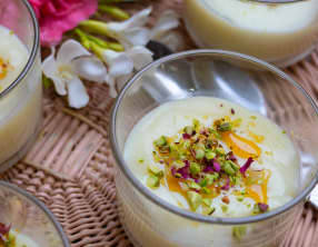 Le mouhalabieh, flan libanais à la fleur d'oranger